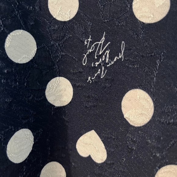 KARL LAGERFELD PARIS SWEATER - SIZE M - Picture 3 of 5